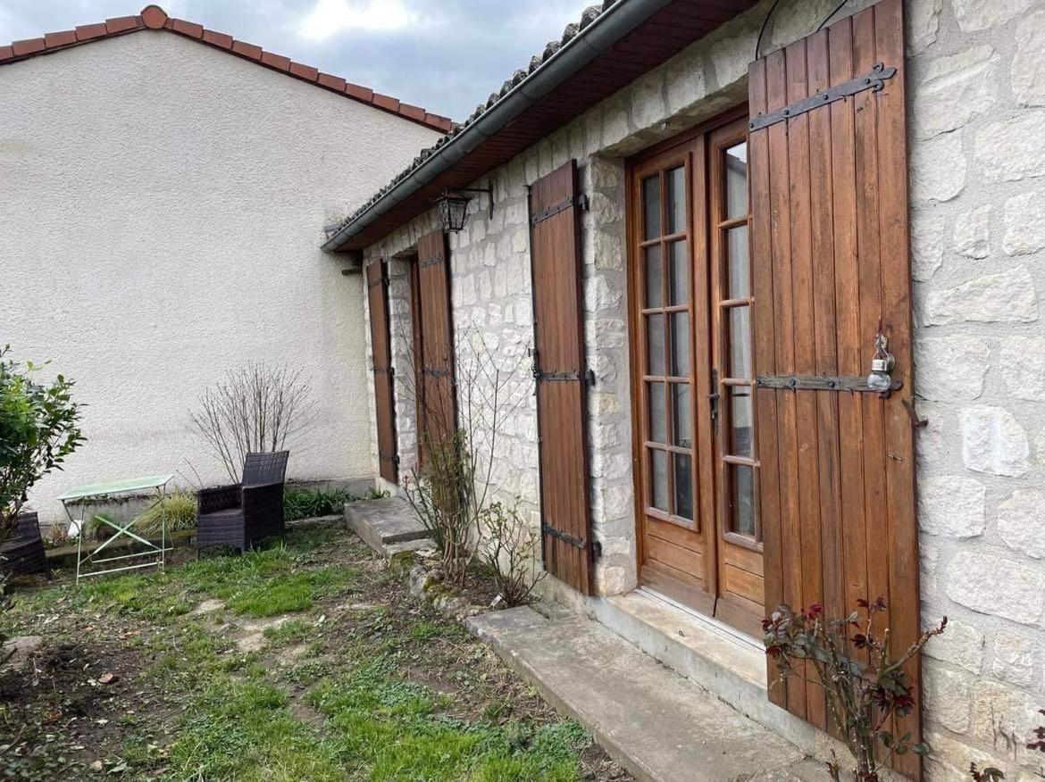 May'S Cottage Availles-Limouzine Exterior foto