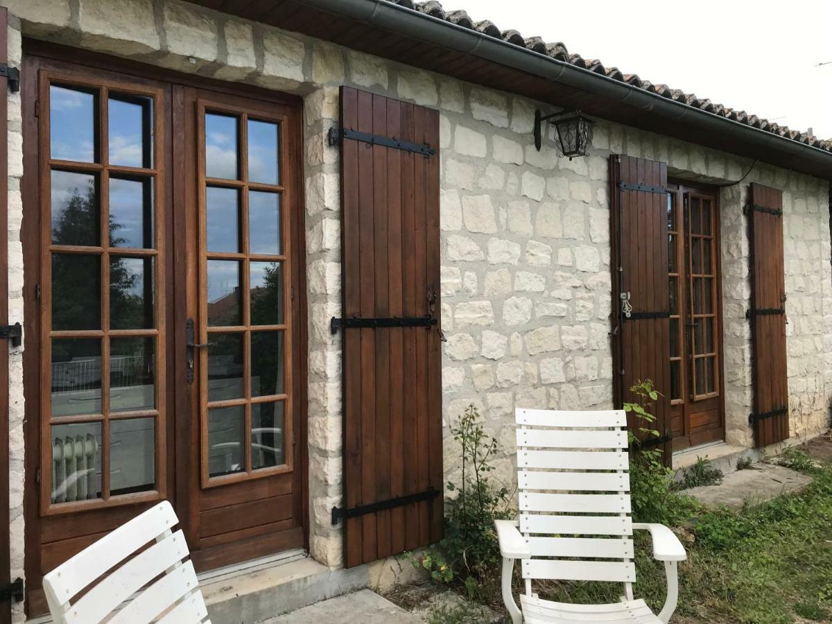 May'S Cottage Availles-Limouzine Exterior foto